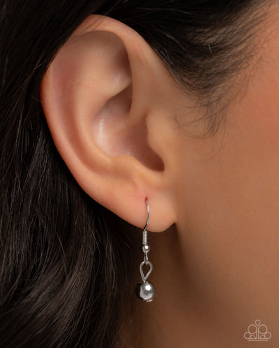 Paparazzi Bombshell Bow Beginning Necklace & Bracelet Set- Red