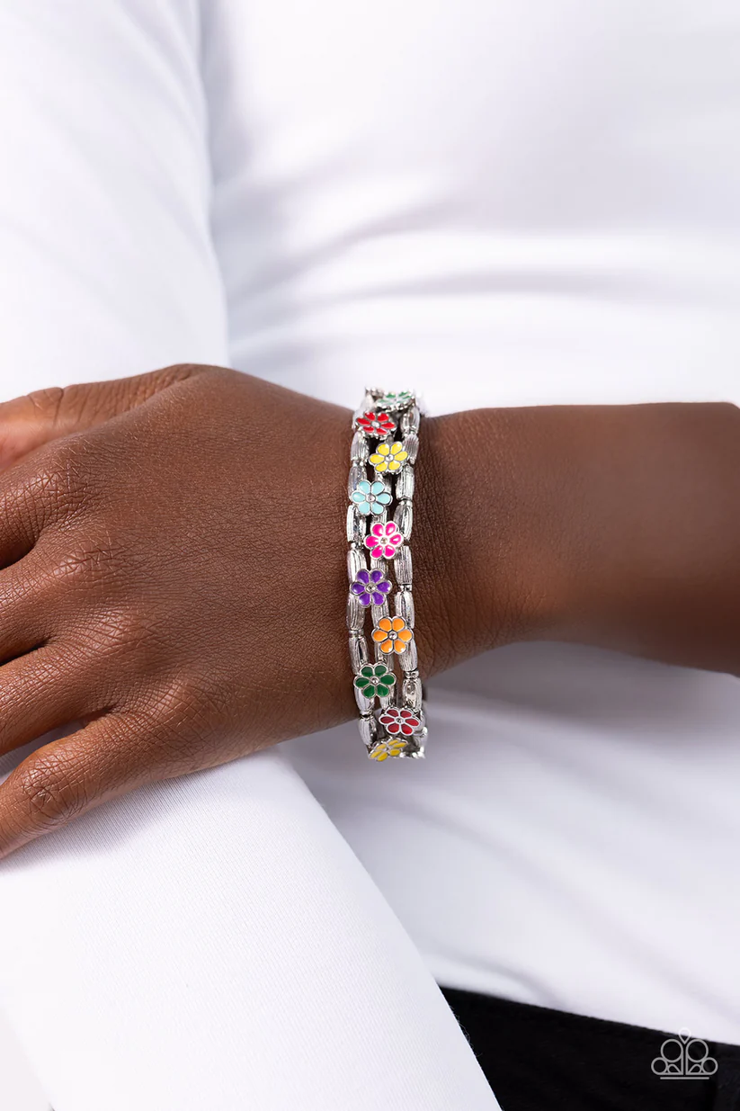 Paparazzi Scattered Springtime - Multi