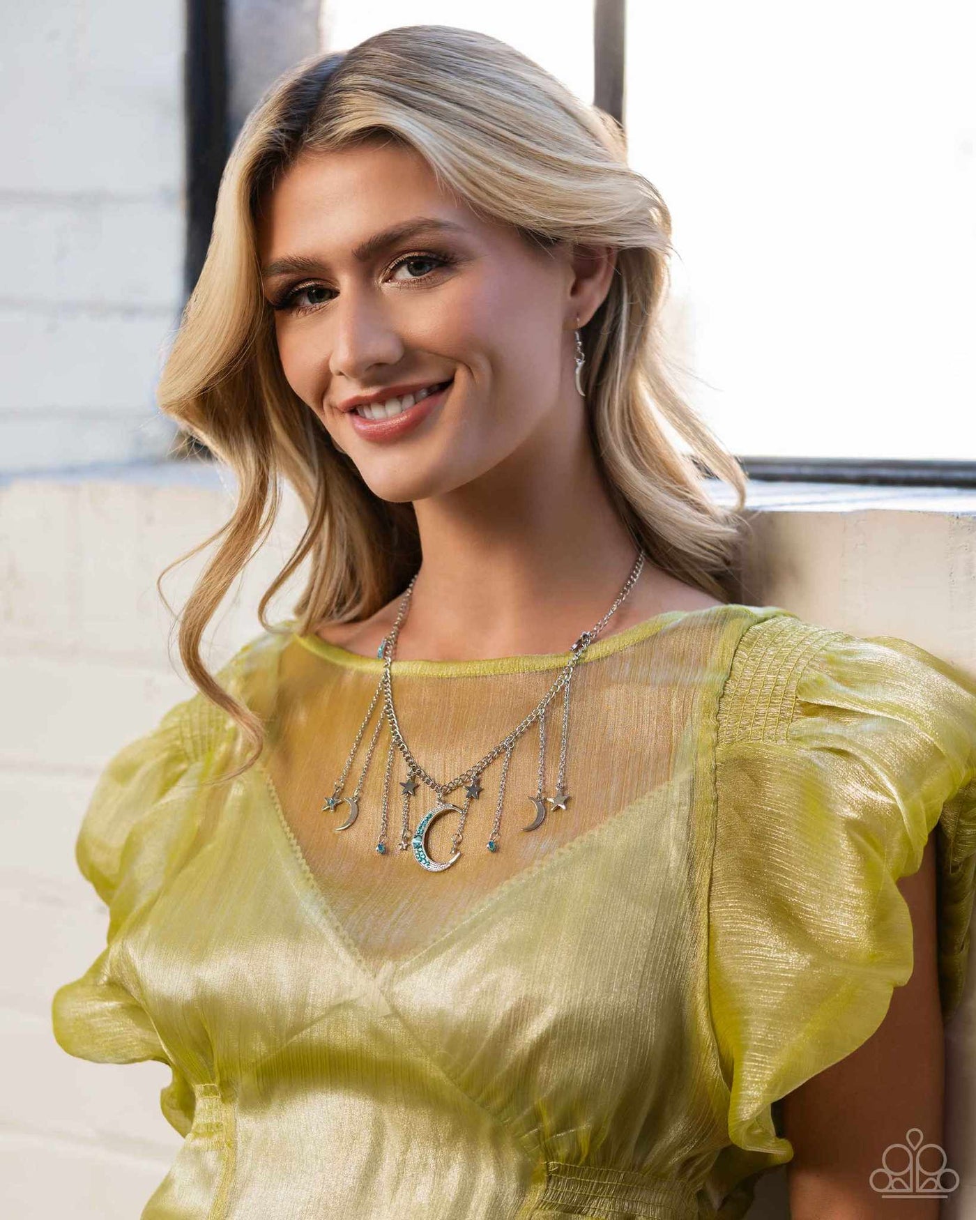 Paparazzi Stellar Selection -Blue EMP 2024