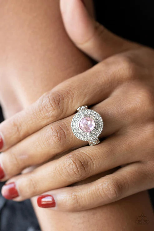 Paparazzi Targeted Timelessness - Pink