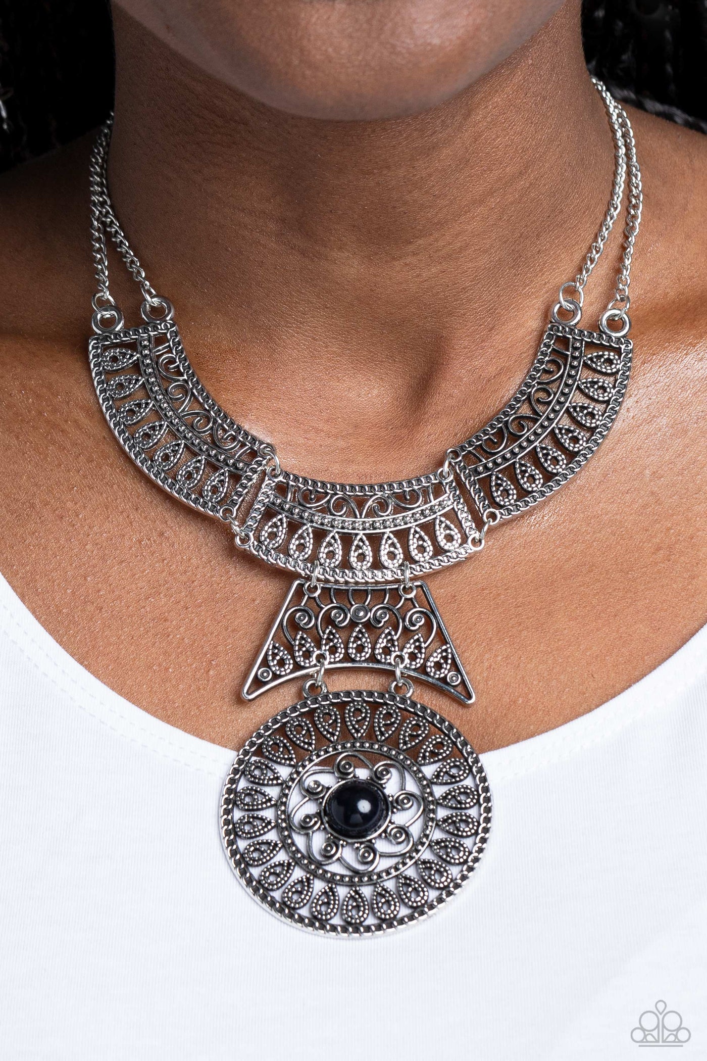 Paparazzi Fetching Filigree