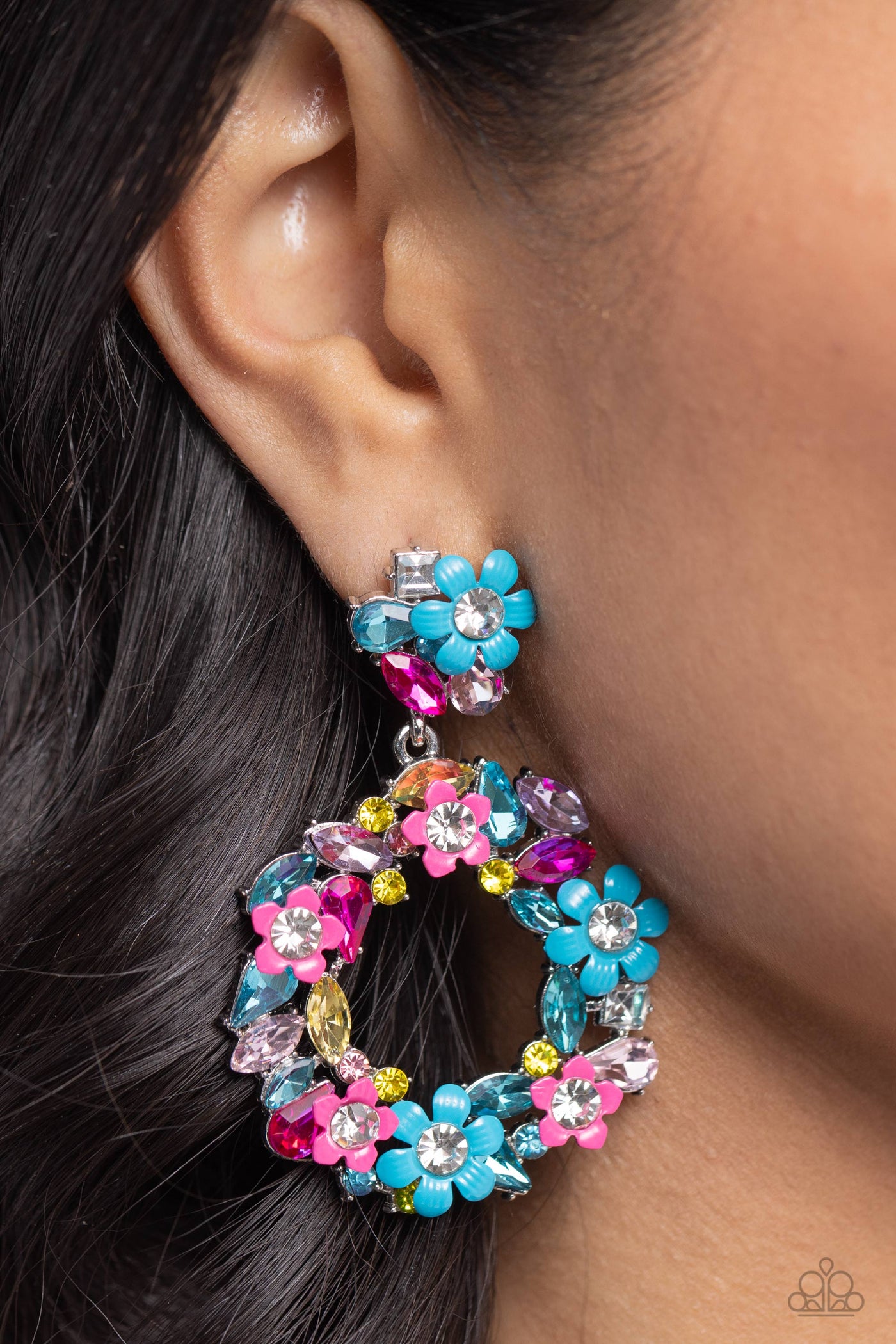 Paparazzi Wreathed in Wildflowers - Blue