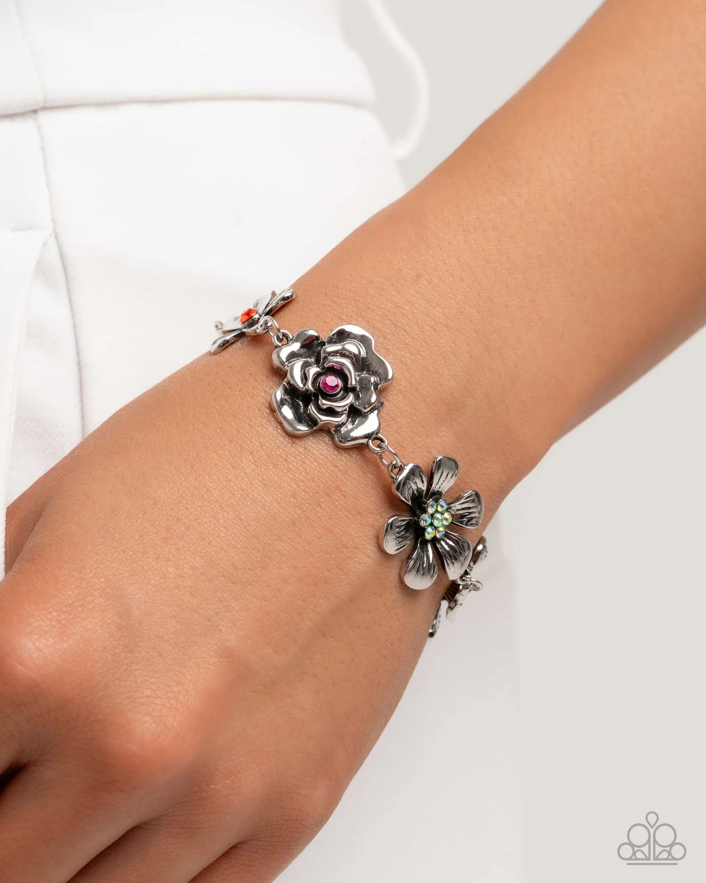 Paparazzi Floral Fate Necklace and Floral Fluke Set - Multi