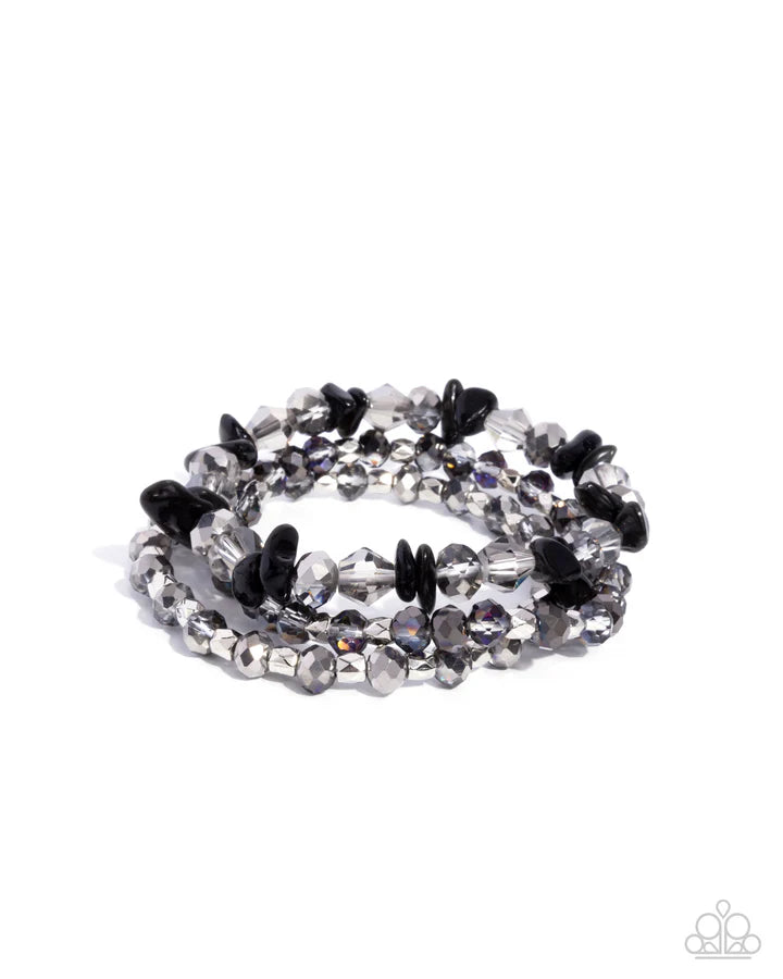 Paparazzi Flawless Facets - Black