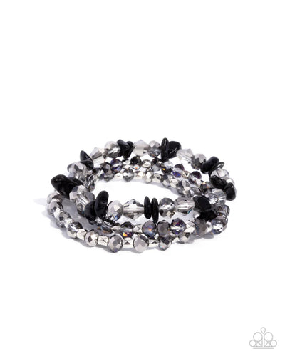 Paparazzi Flawless Facets - Black