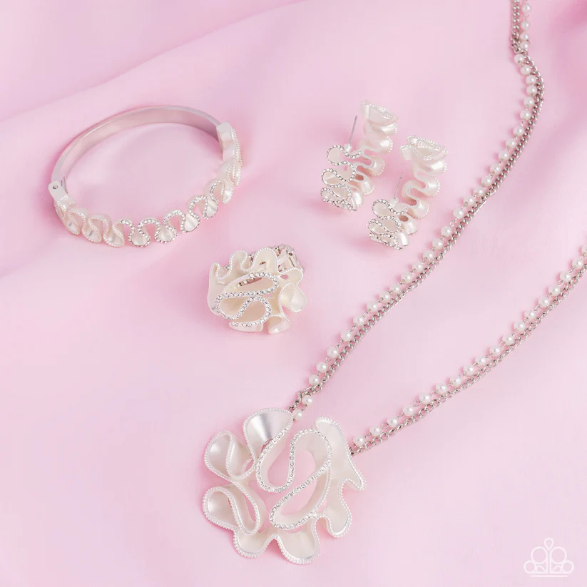 Paparazzi Fiercely 5th Avenue Fashion Fix - November 2023