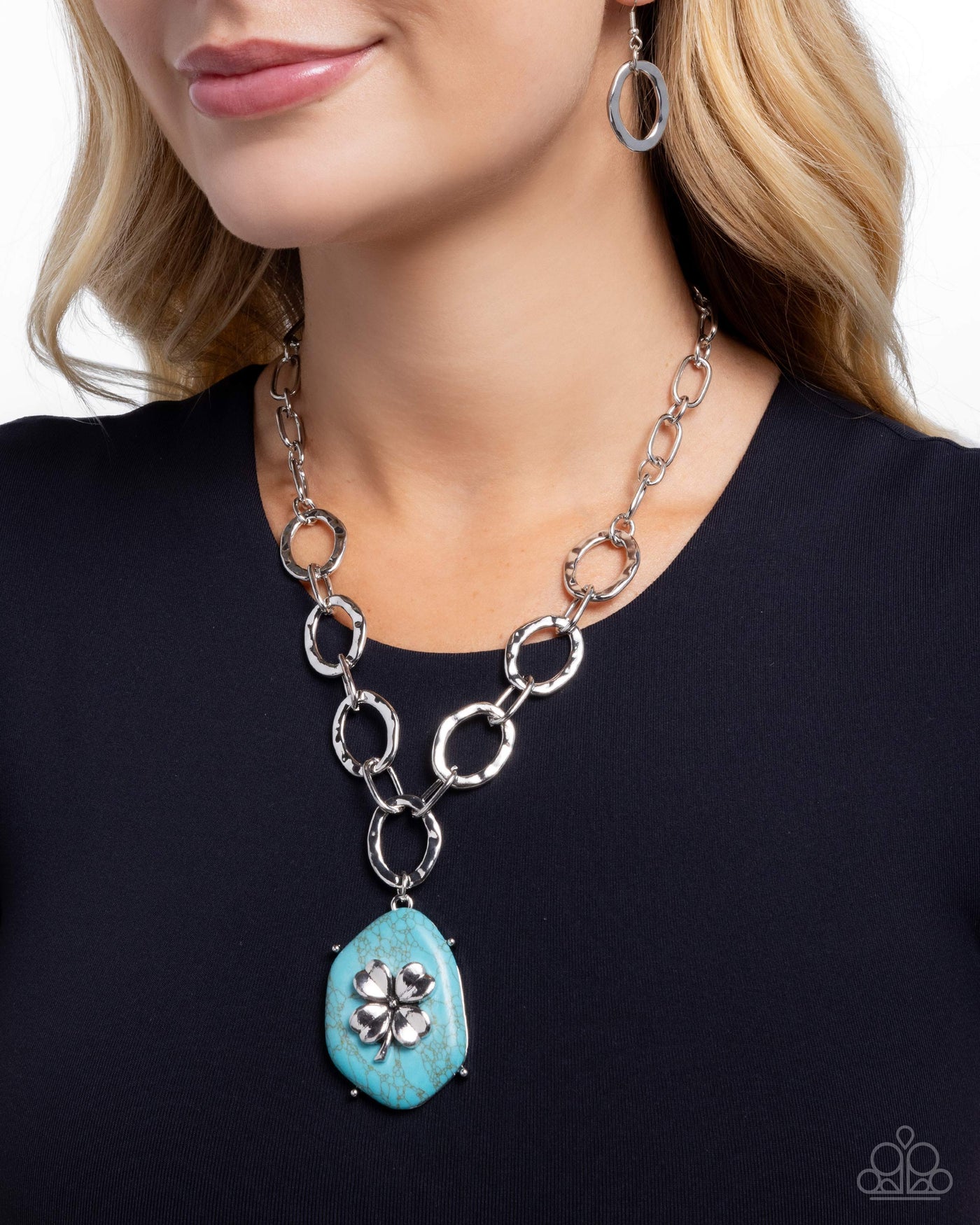 Paparazzi Clover Collection - Blue