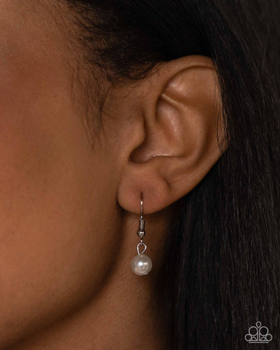 Paparazzi Darling Decade - White EMP 2025