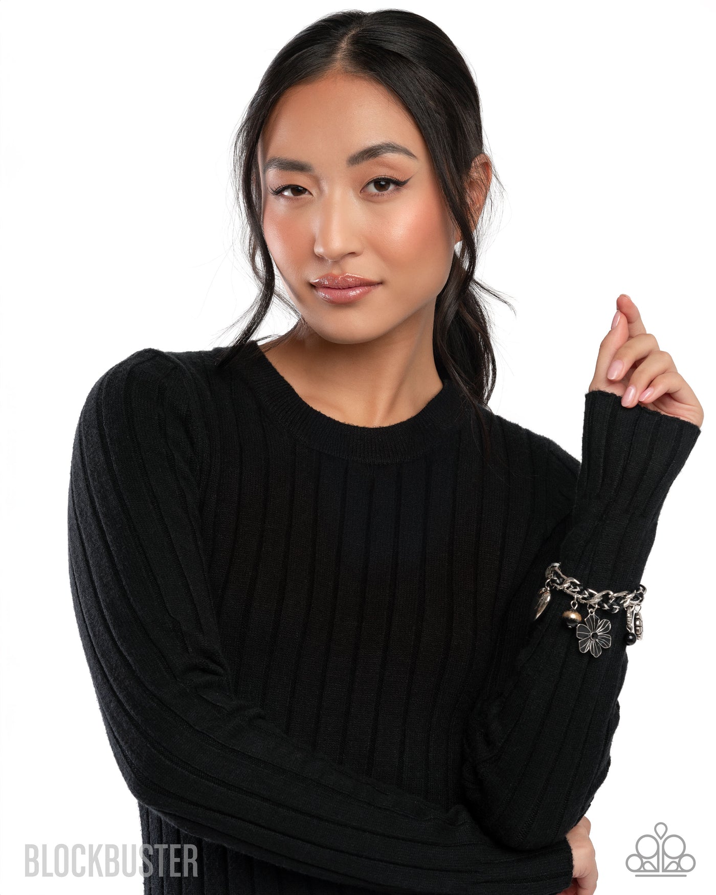 Paparazzi Equally Enchanted - Black