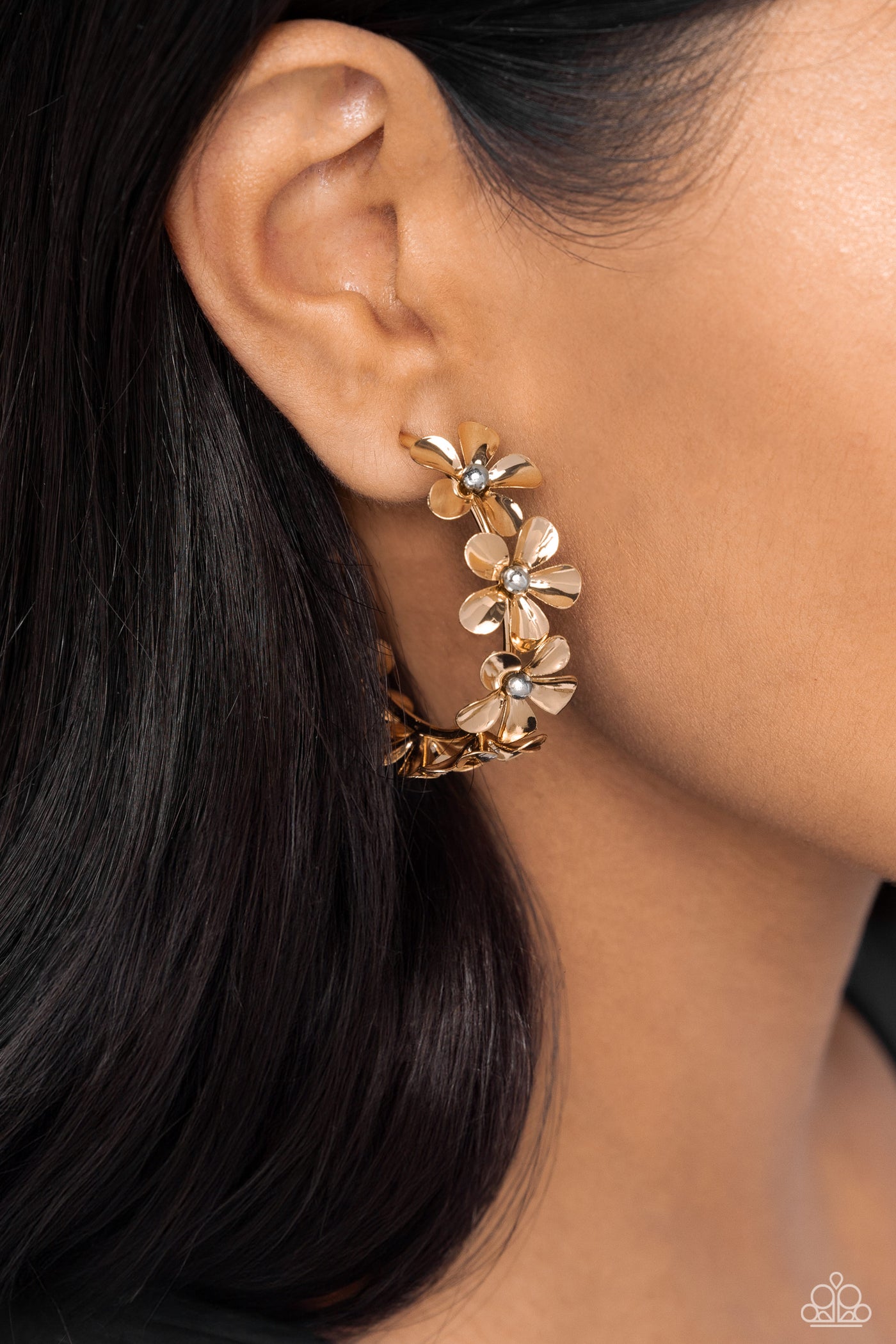 Paparazzi Floral Flamenco Earrings