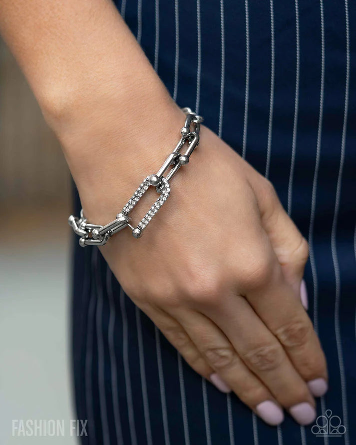 Paparazzi Magnificent Musings Fashion Fix - May 2025