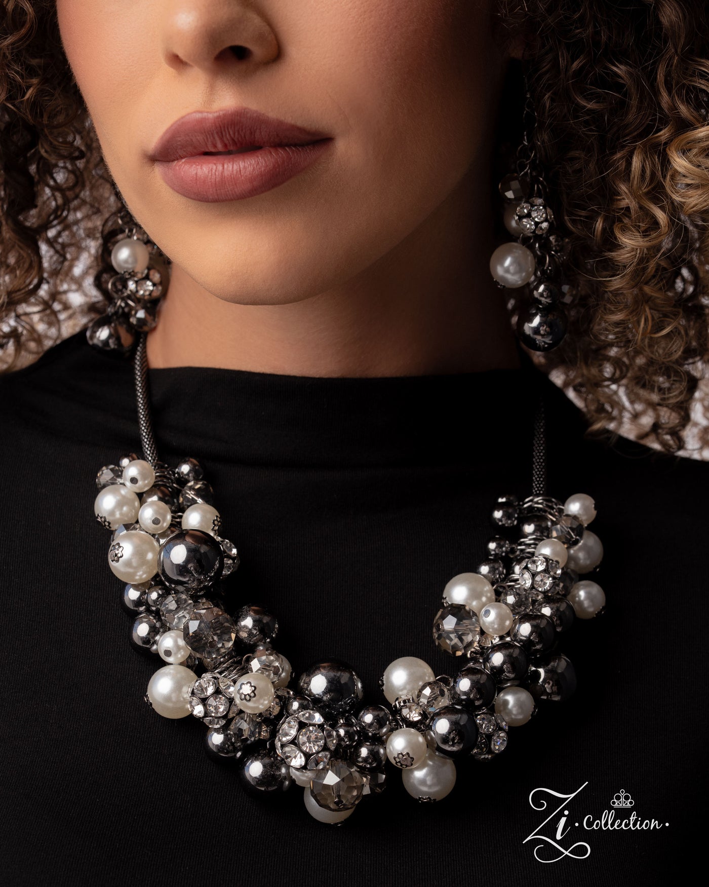 2025 Paparazzi Zi Collection Mischievous - Black