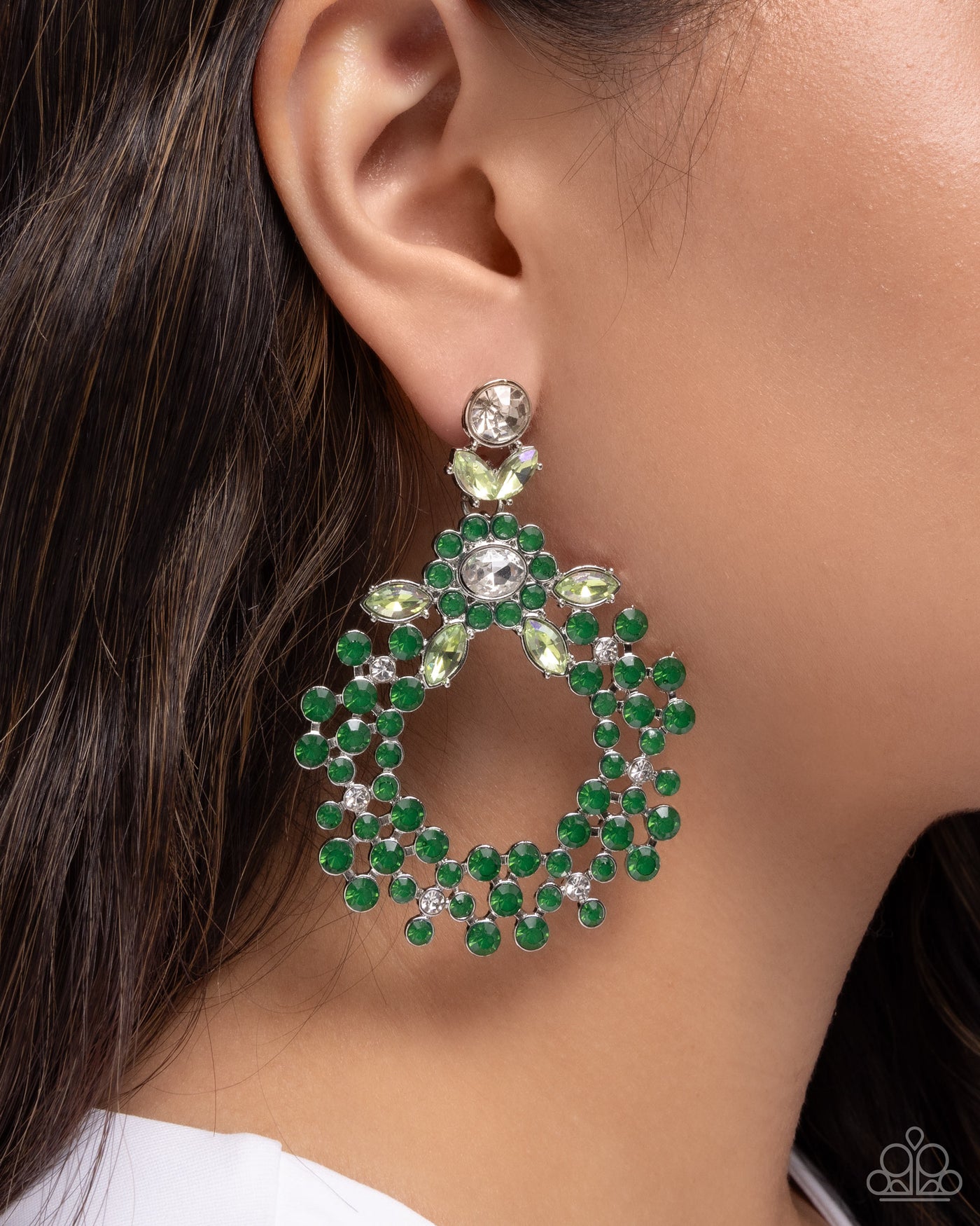 Paparazzi Opalescent Opulence
