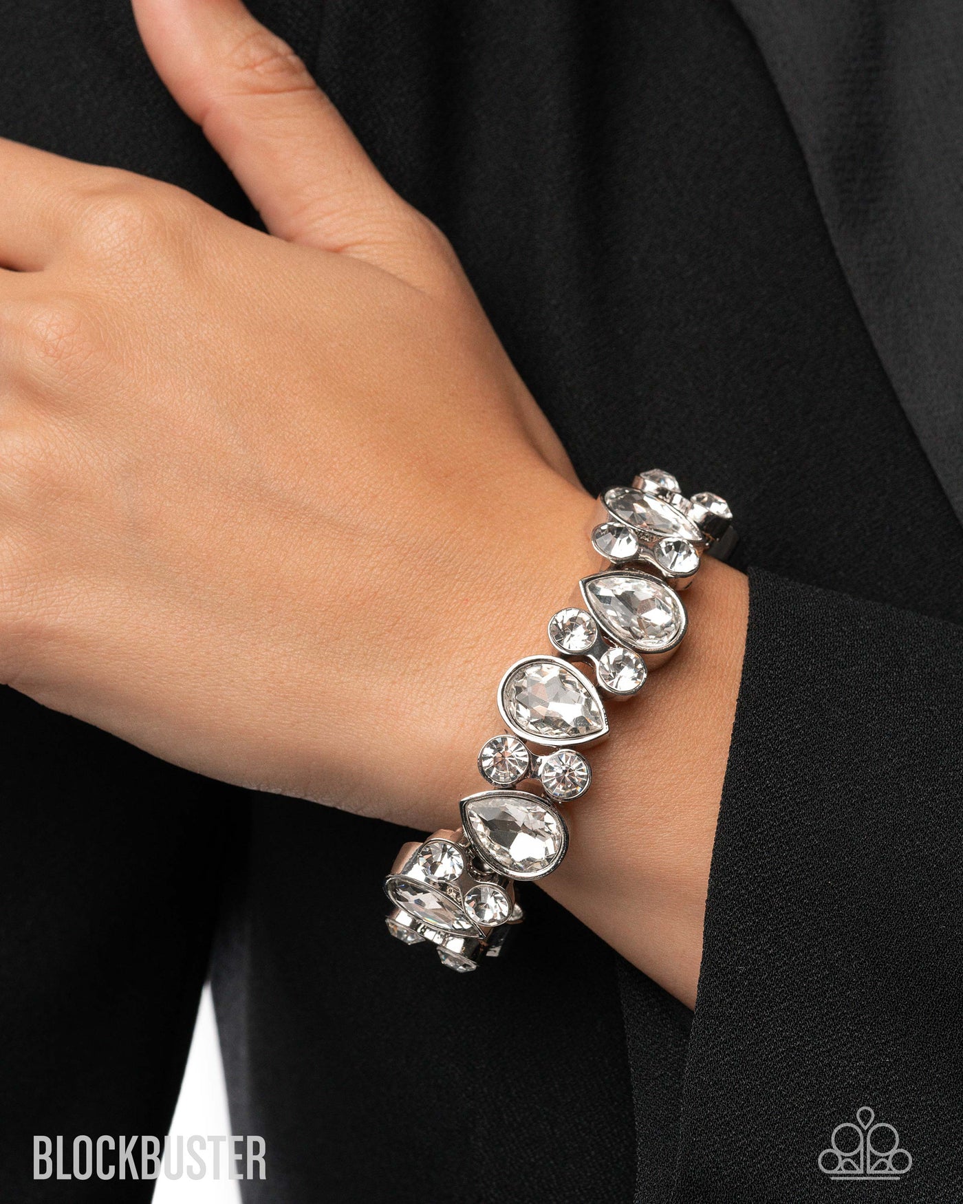 Paparazzi Secure Sparkle - White