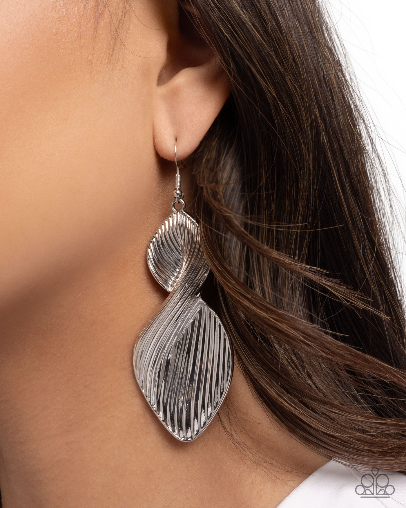 Paparazzi Skinny Spiral - Silver