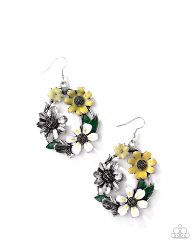 Paparazzi Wreathed Weekday - Yellow