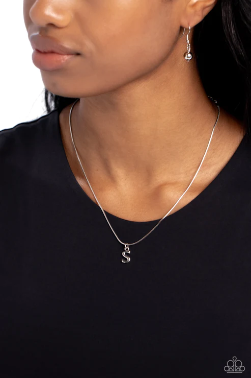 Paparazzi Seize the Initial - Silver