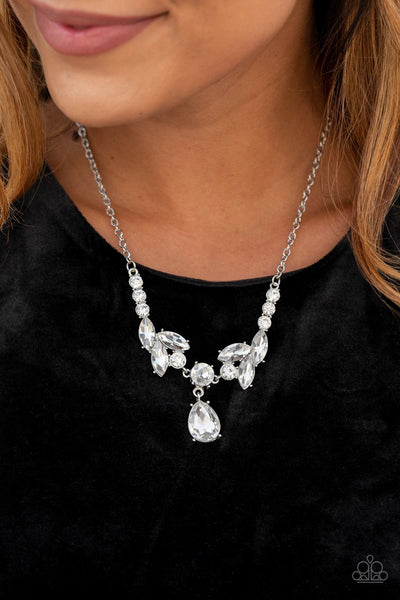 Paparazzi Unrivaled Sparkle