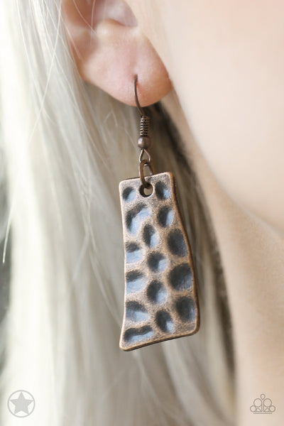 Paparazzi A Fan of the Tribe - Studio Bling by Glam With Mack