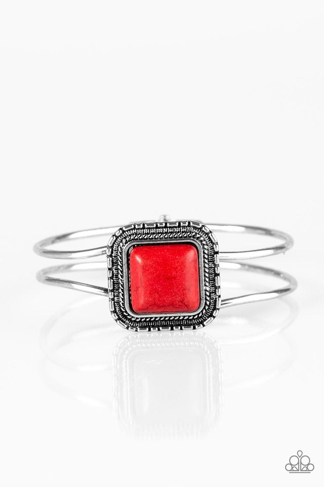 Paparazzi Hit A Plateau - Studio Bling by Glam With Mack