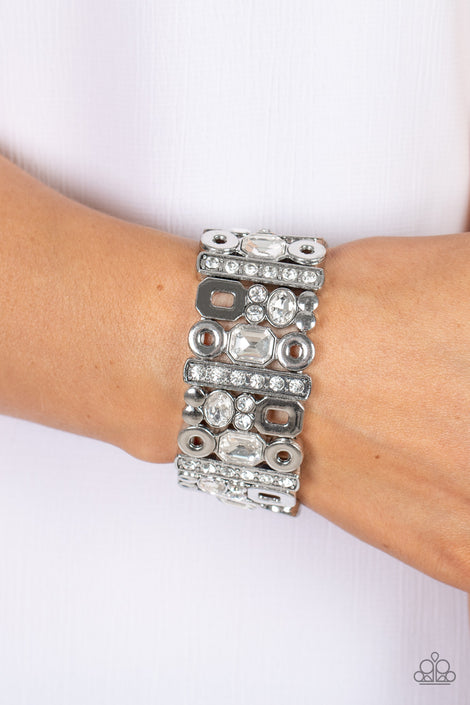 Paparazzi Dynamically Diverse - Bracelet
