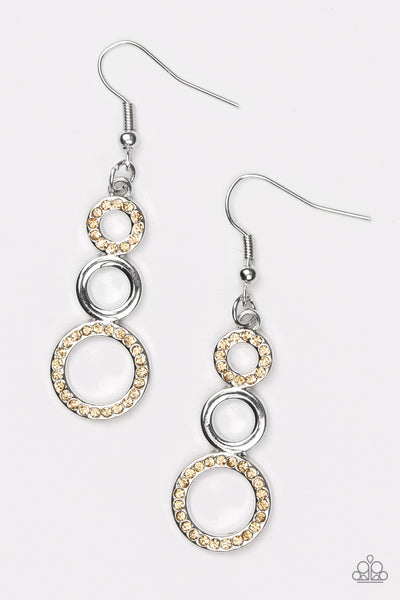 Paparazzi Bubble Bustle - Studio Bling by Glam With Mack