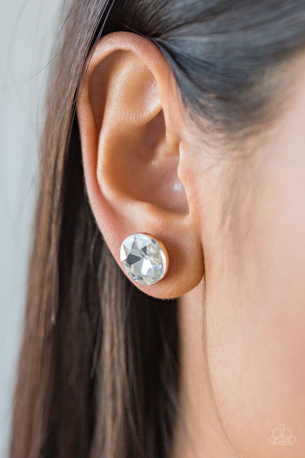 Paparazzi GLOWING, GLOWING, Gone!