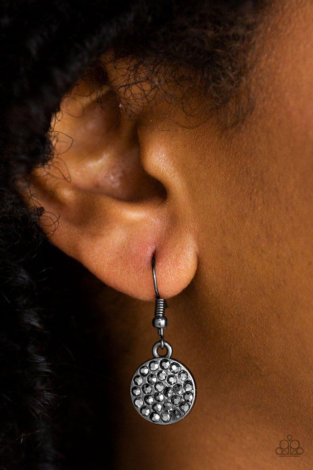 Paparazzi Sorority Sister- Black