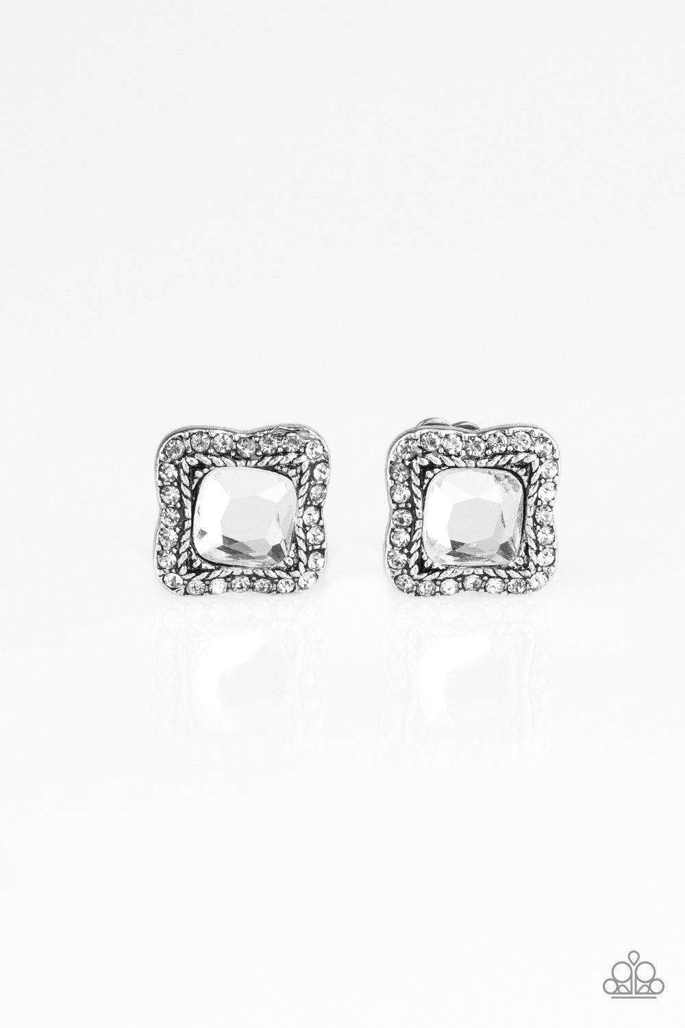 Paparazzi Royal Fandom - White