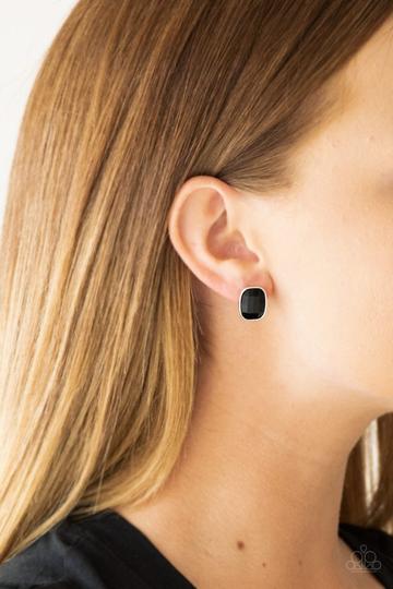 Paparazzi THE MODERN MONROE - BLACK POST EARRING
