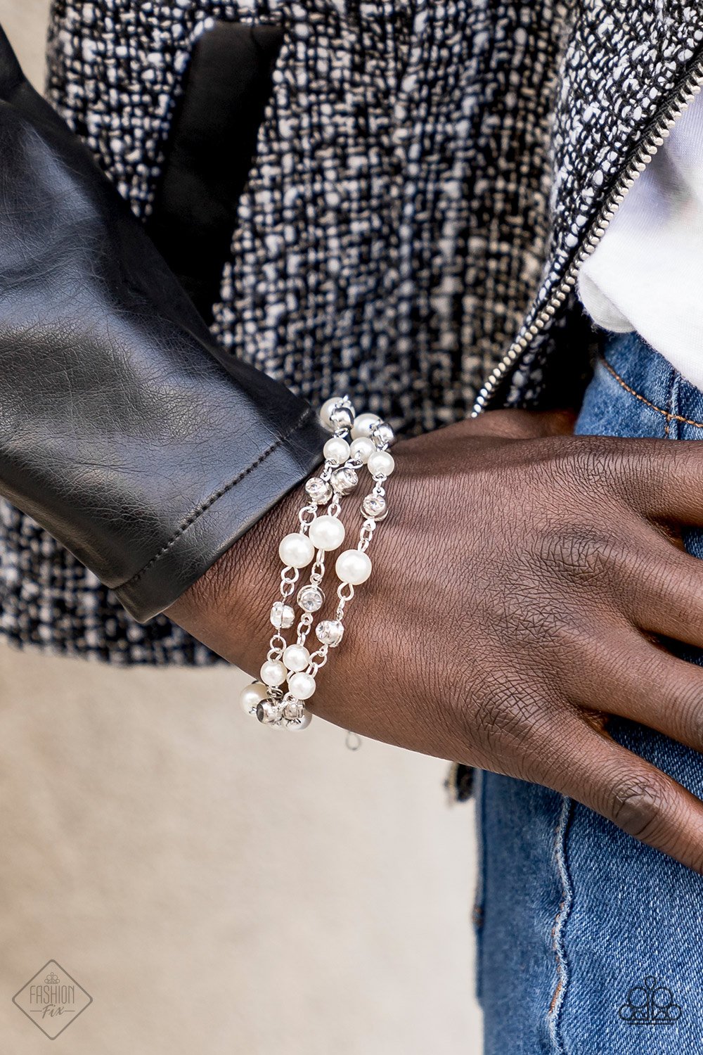 Paparazzi Every VOW and Then - White Pearls - Bracelet