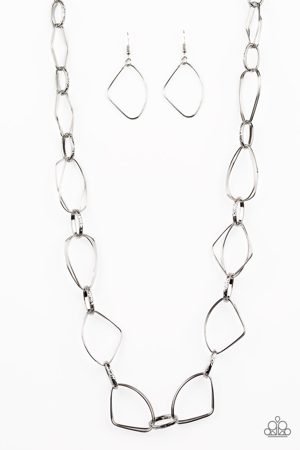 Paparazzi Attitude Adjustment - Silver