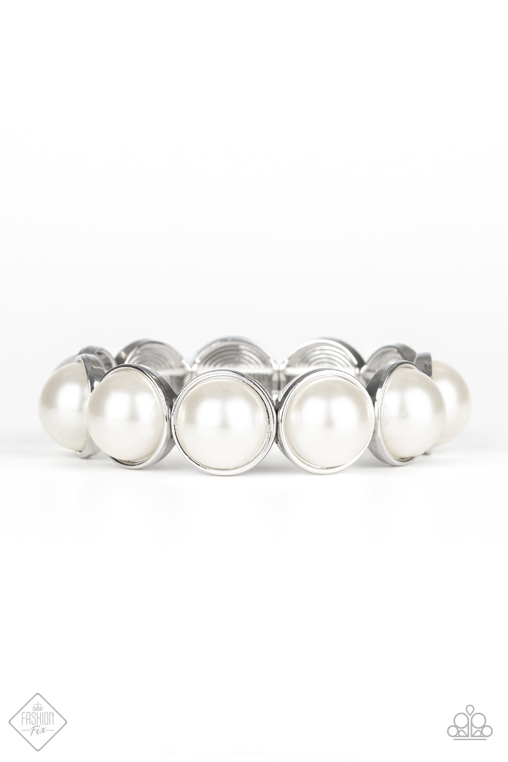 Paparazzi Society Socialite Bracelet White