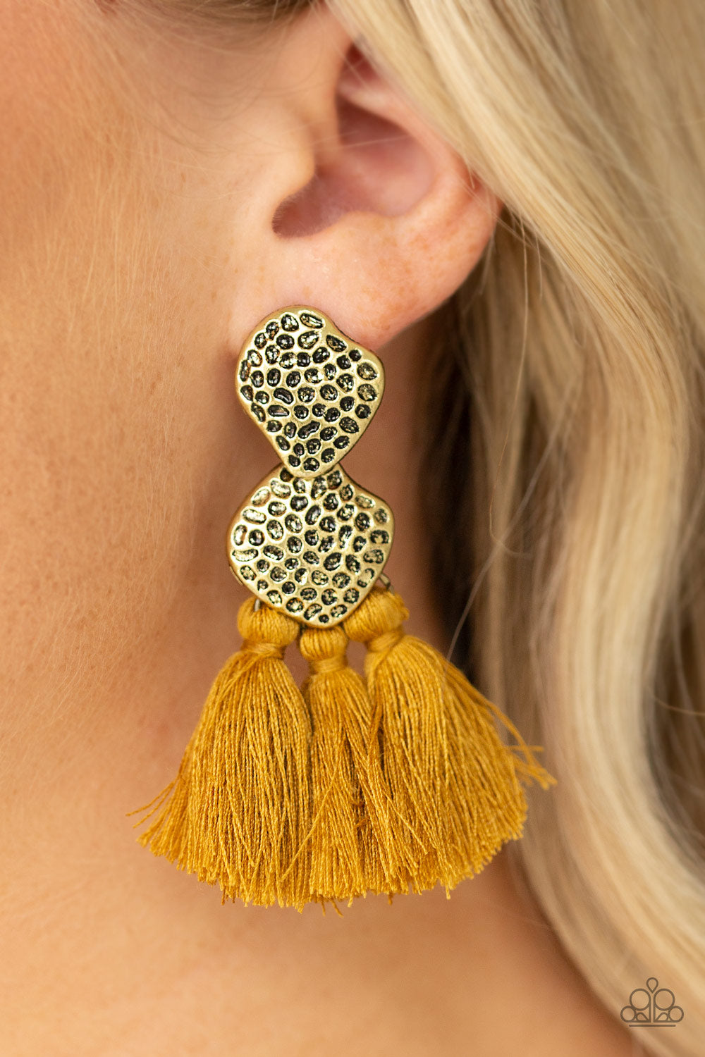 Paparazzi Tenacious Tassel