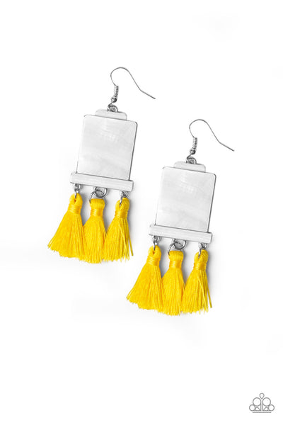 Paparazzi Tassel Retreat