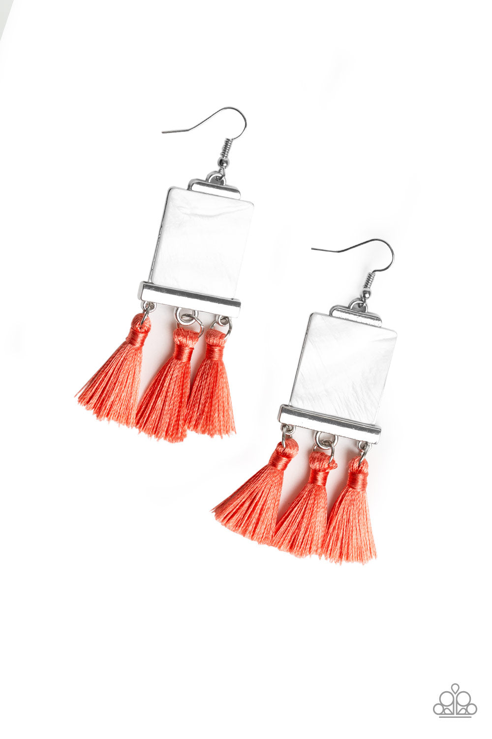 Paparazzi Tassel Retreat