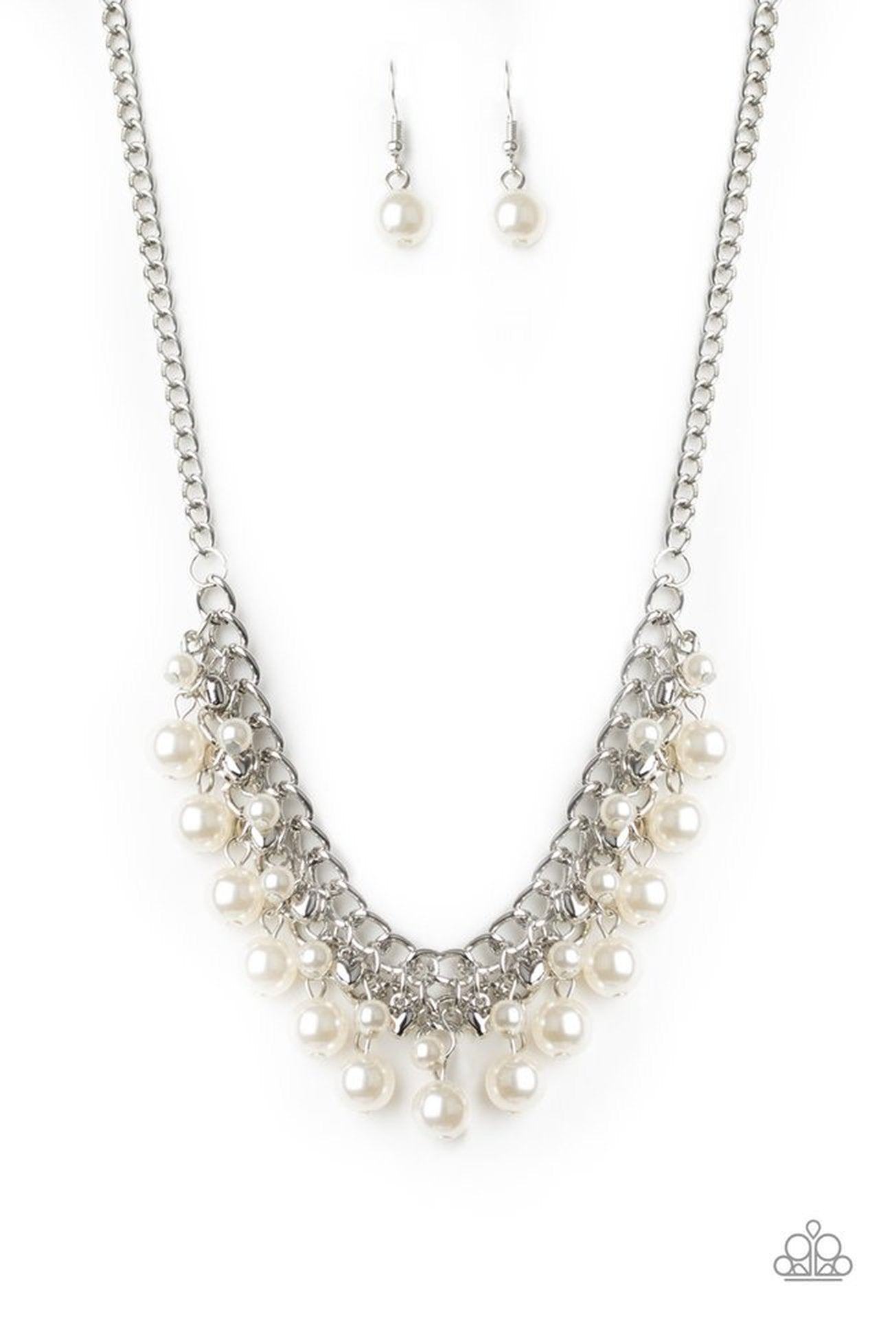 Paparazzi Duchess Dior - white