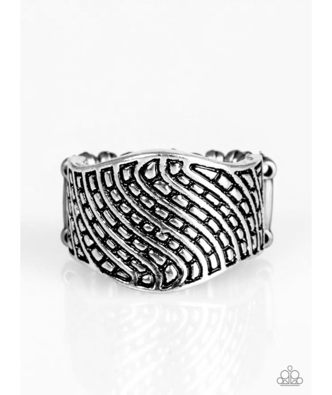 Paparazzi Desert Waves Silver