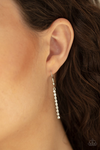 Paparazzi Glamour Glow