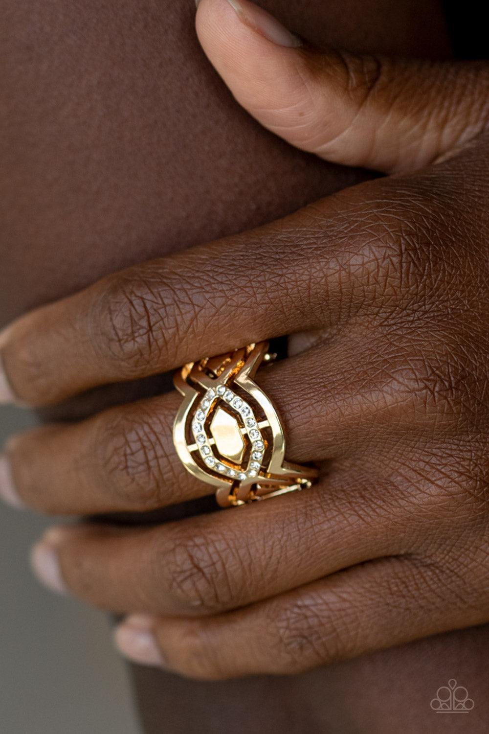 Paparazzi Divinely Deco - Gold