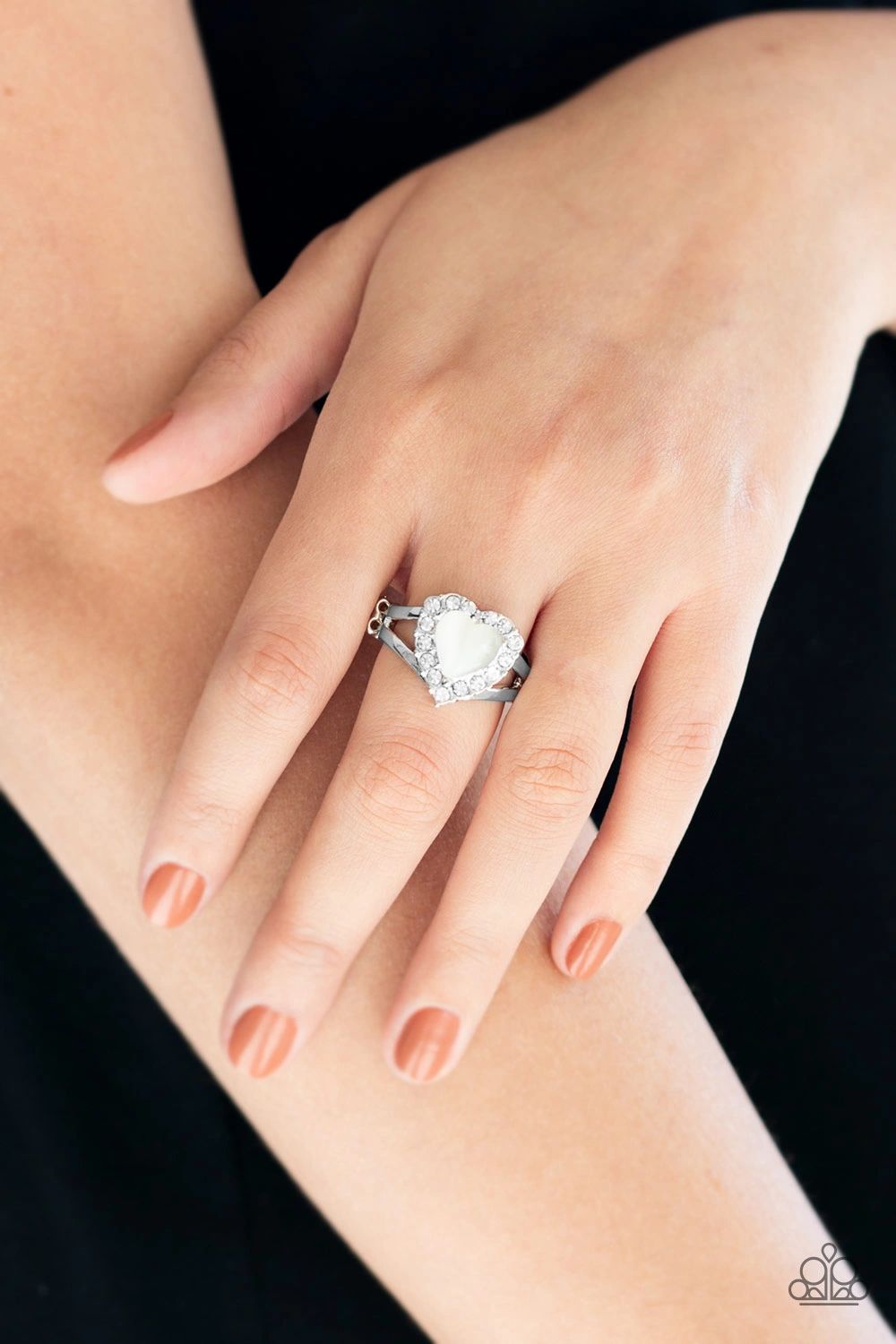 Paparazzi Love Is In The Air