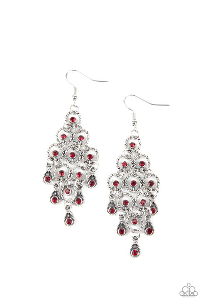Paparazzi Chandelier Cameo