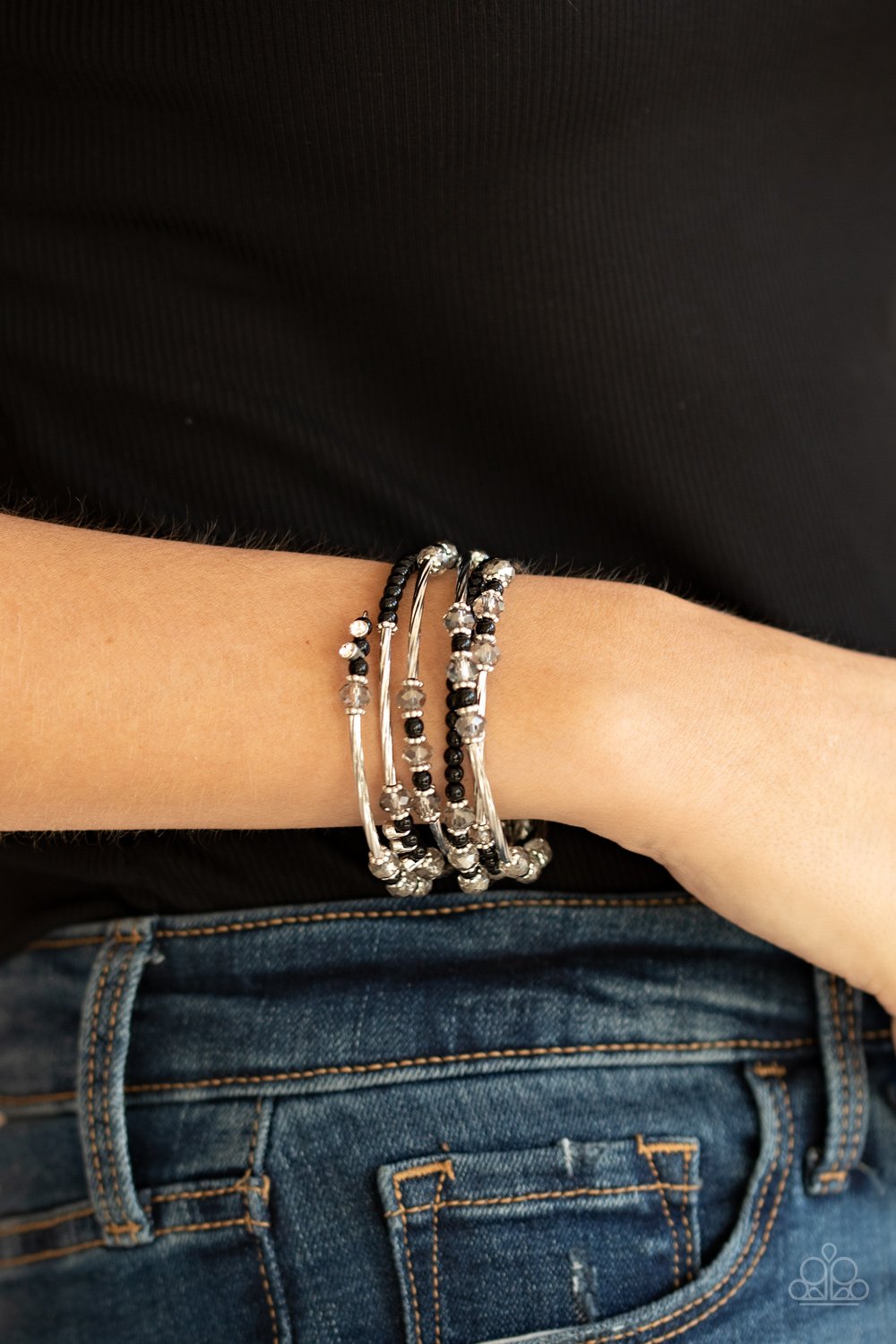Paparazzi  Head-Turning Twinkle - Black
