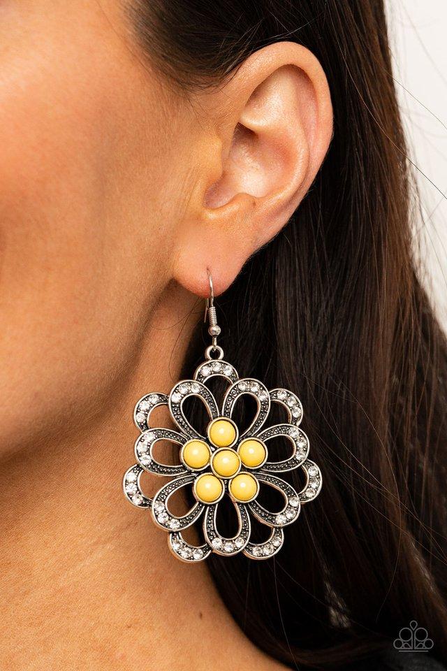 Paparazzi Dazzling Dewdrops - Yellow