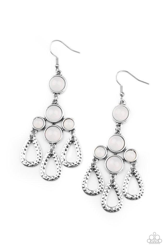 Paparazzi Mediterranean Magic - White