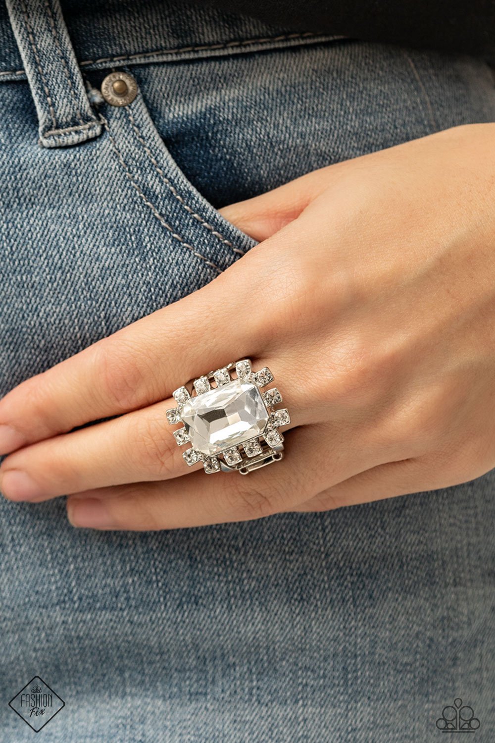 Paparazzi Accessories - Galactic Glamour