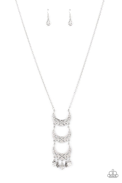 Paparazzi Half-Moon Child - Silver