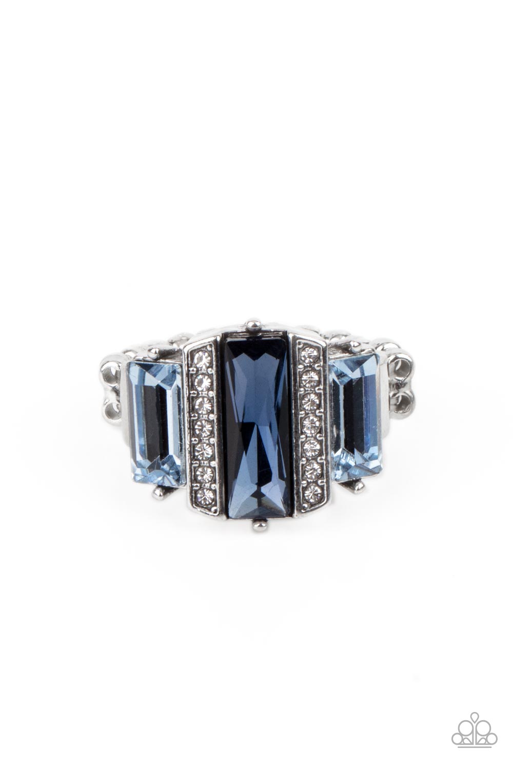 Paparazzi A GLITZY Verdict - Blue