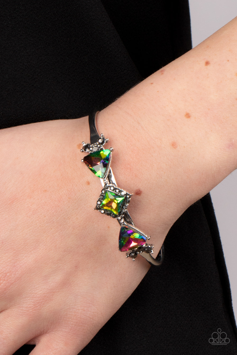 Paparazzi Strategic Sparkle - Multi