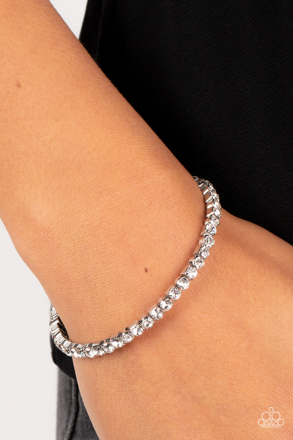 Paparazzi Rhinestone Spell
